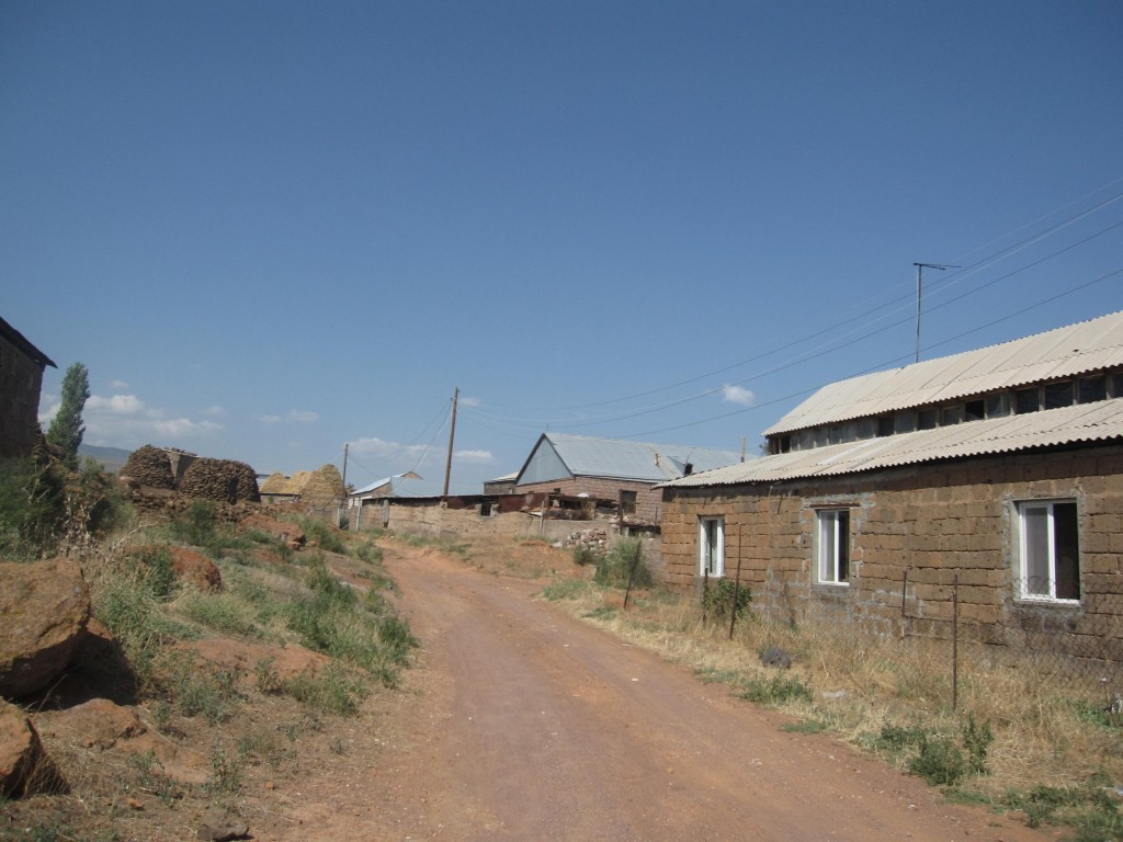 Ոսկեհատում օրեր շարունակ ծորակից պղտոր ջուր է հոսել․ ի՞նչ է տեղի ունեցել Հարցազրույց լրագրող, վերլուծաբան և բլոգեր Լիլիթ Մուրադյանի հետ